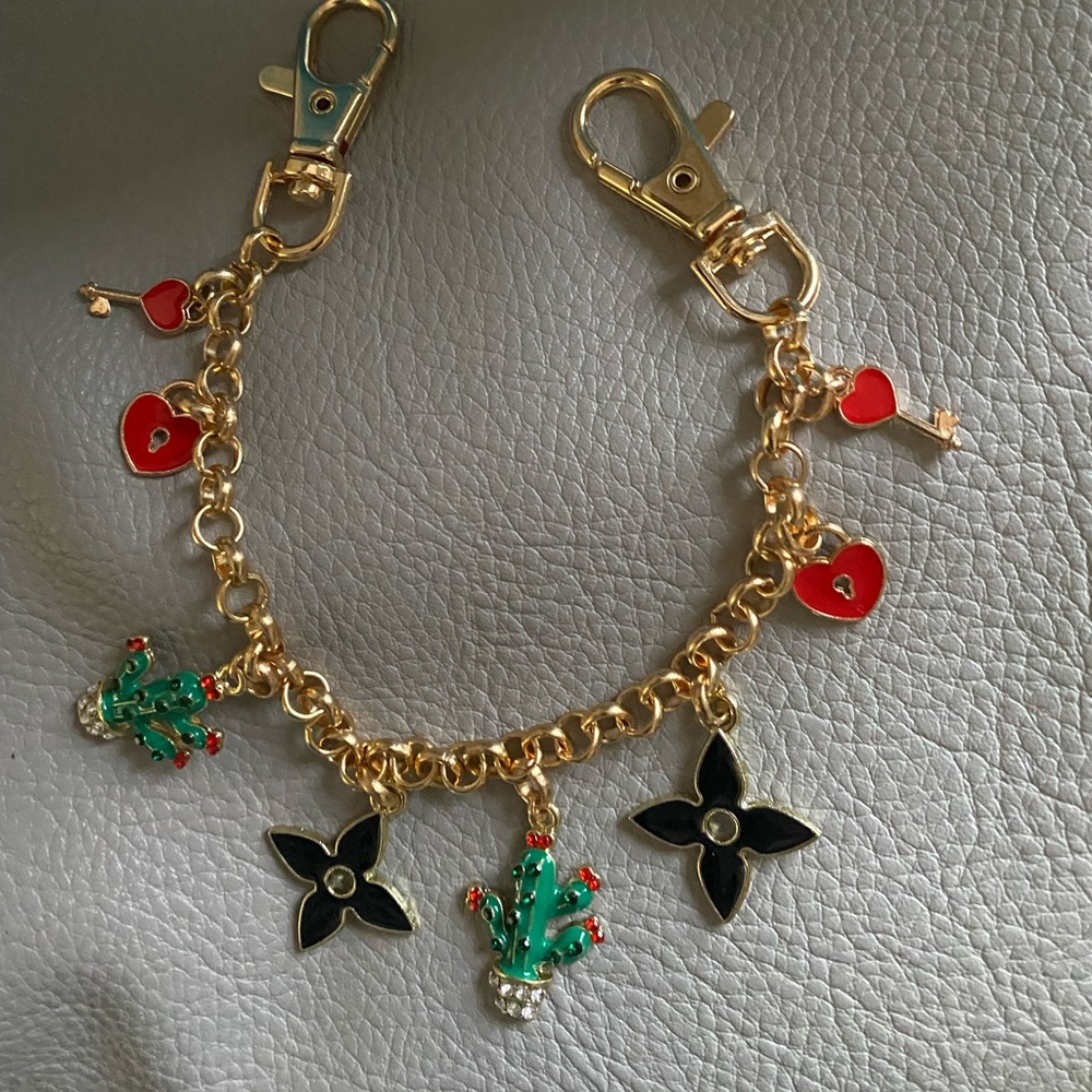 Cactus clover chain charm for purses